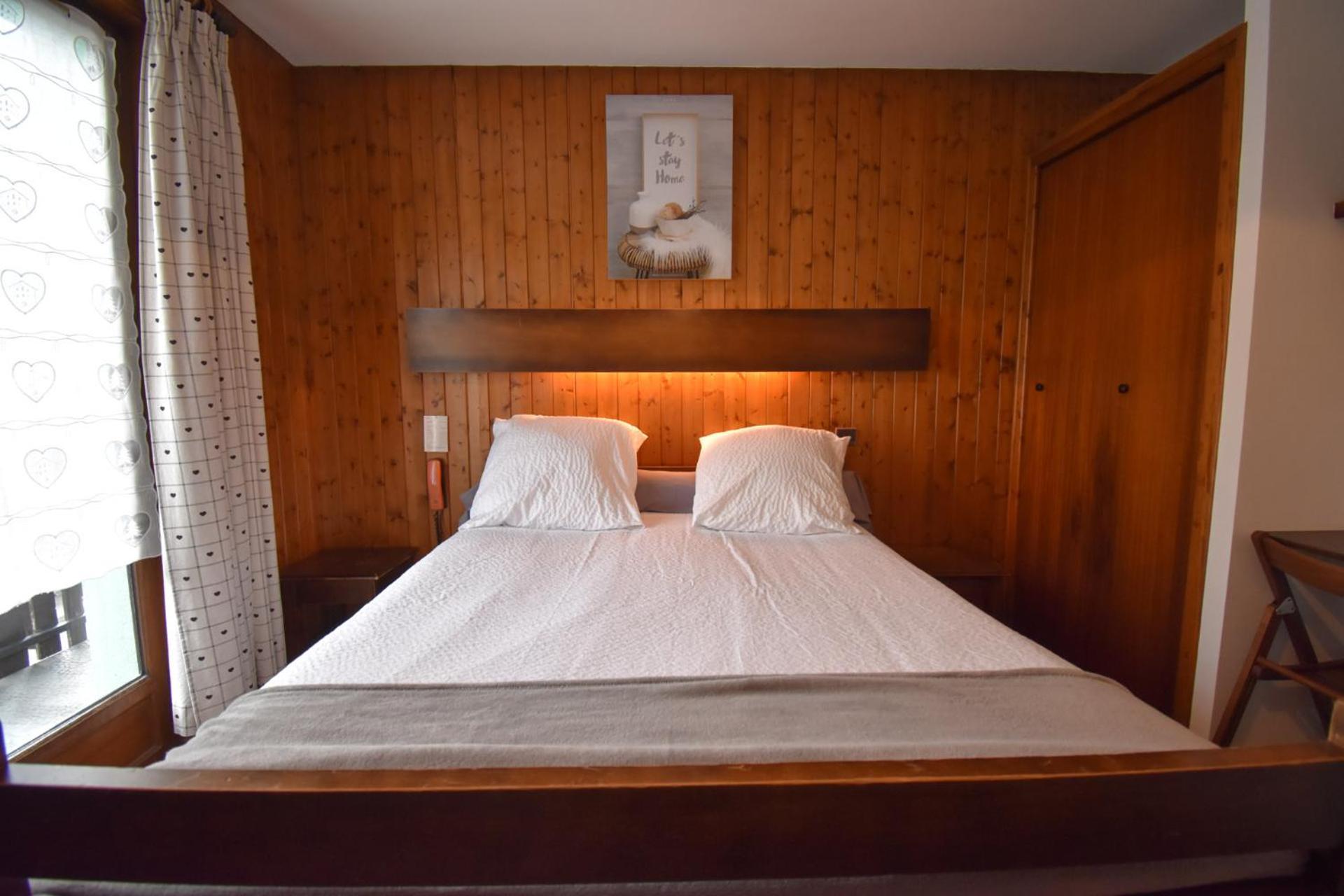 Hotel Le Chinfrey 莱热 外观 照片