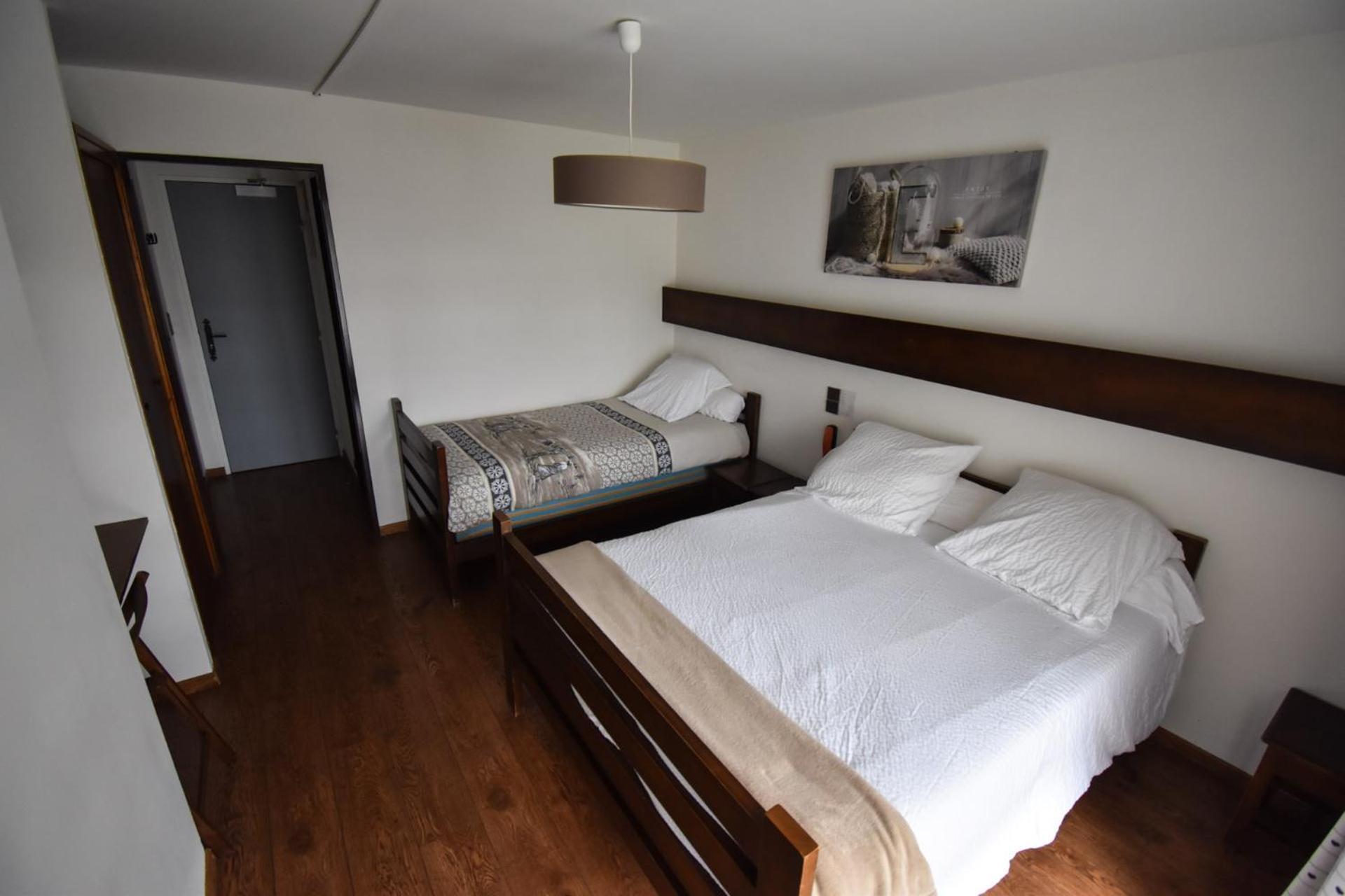 Hotel Le Chinfrey 莱热 外观 照片