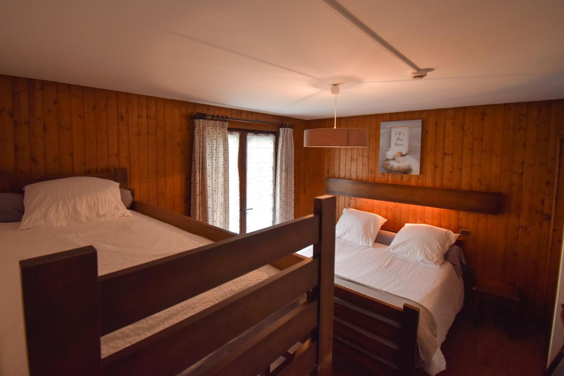 Hotel Le Chinfrey 莱热 外观 照片